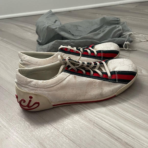 Vintage men’s Gucci sneaker. Size 9.5 - Picture 4 of 5